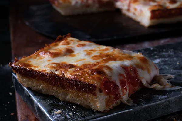 Royal Kings Pizza Picture 4