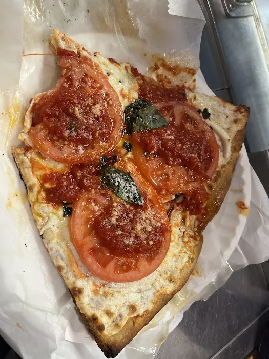 Royal Kings Pizza Picture 5