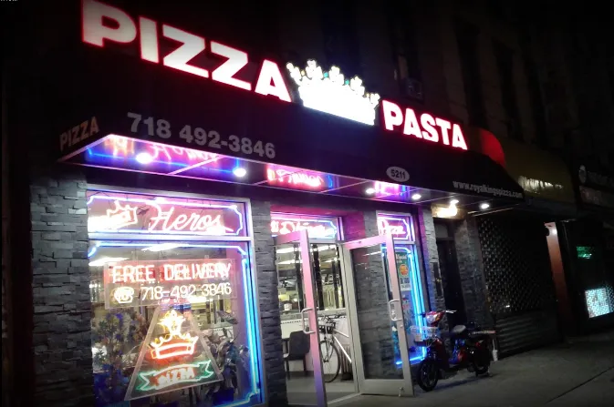Royal Kings Pizza Picture 2