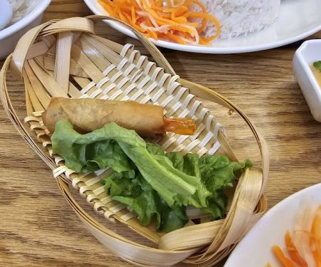 Mai's Vietnamese Restaurant