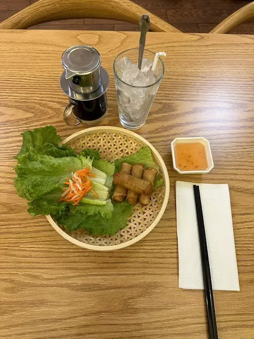 Mai's Vietnamese Restaurant Picture 10