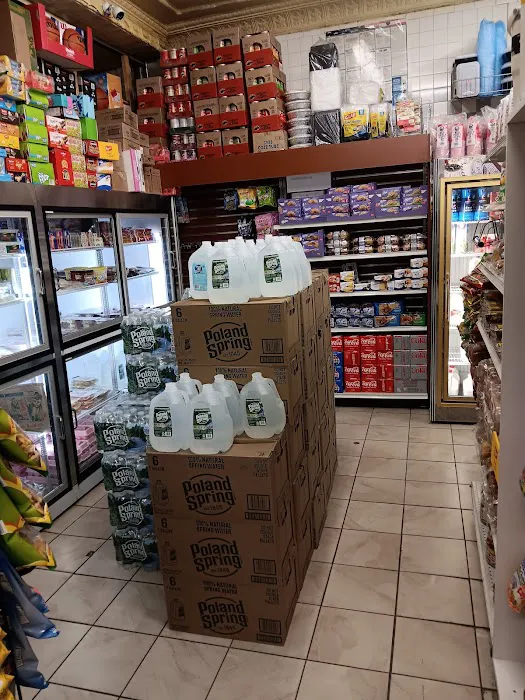 Ez Grocery & Deli Picture 9