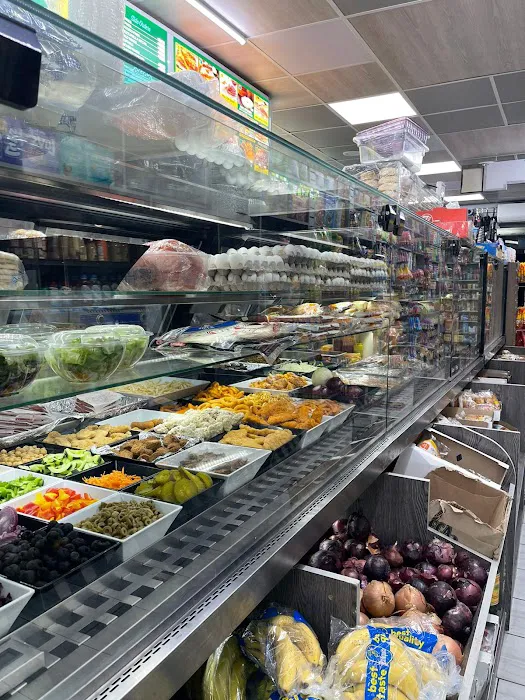A and H Deli & Grill Picture 5