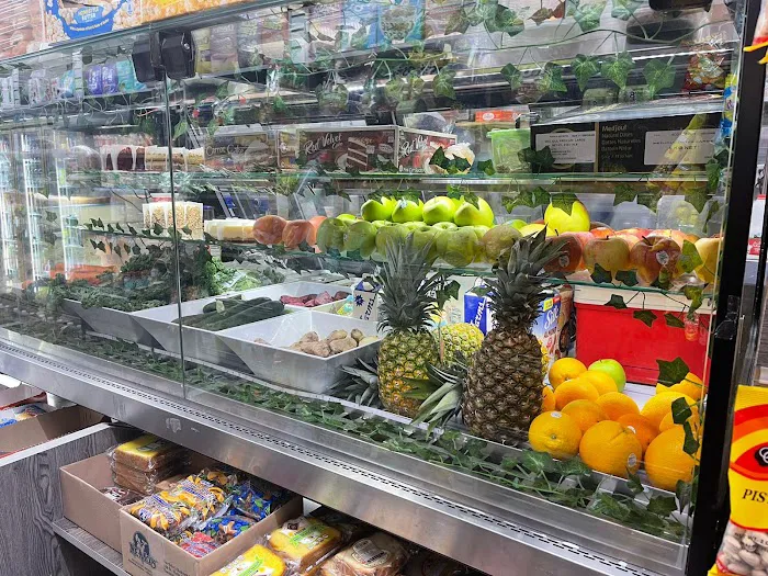 A and H Deli & Grill Picture 6