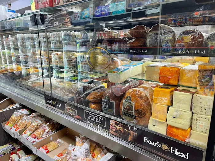 A and H Deli & Grill Picture 4