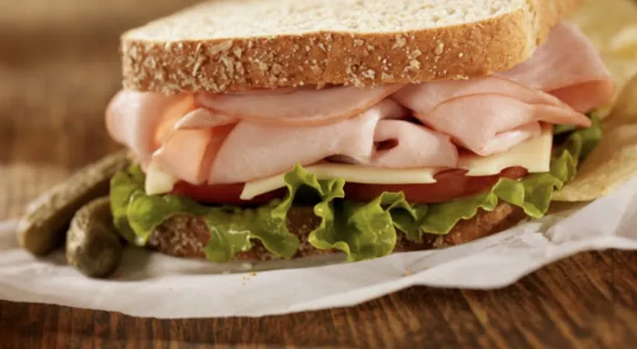 M9 Deli and Grill Picture 2