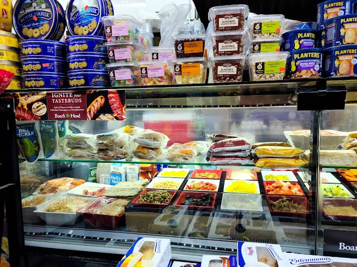 M9 Deli and Grill Picture 7