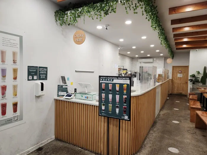 JOOY TEA SHOPPE (BROOKLYN 53ST) Picture 10