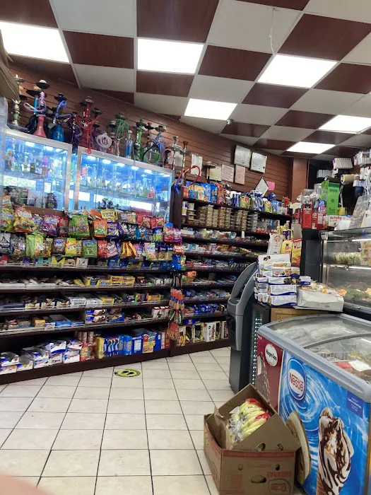 Bigg Apple Deli & Grill Picture 3