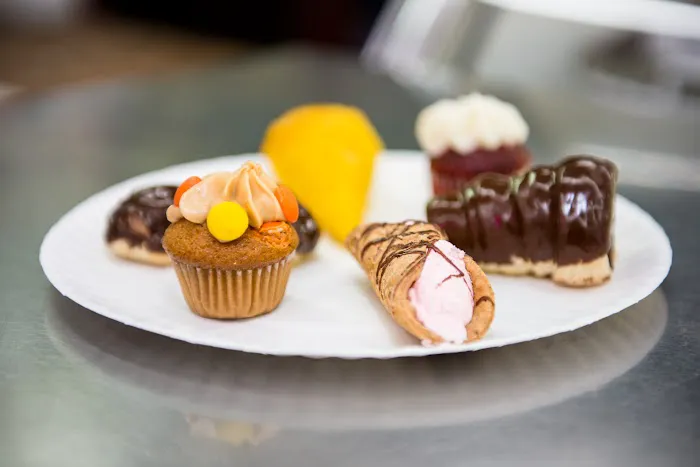 La Gran Via Bakery Picture 8