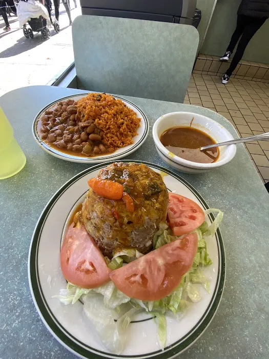 La Isla Picture 2