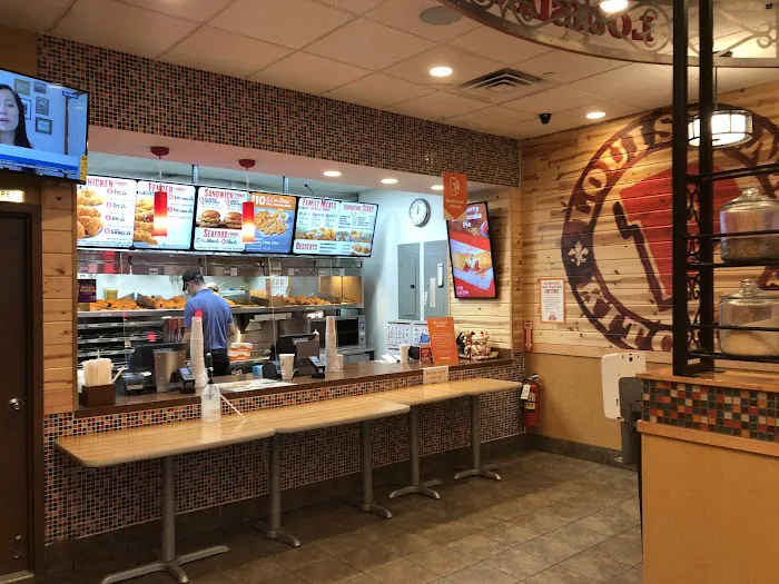 Popeyes Louisiana Kitchen Picture 7