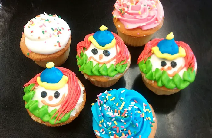 Shloimy's Bakery Picture 6