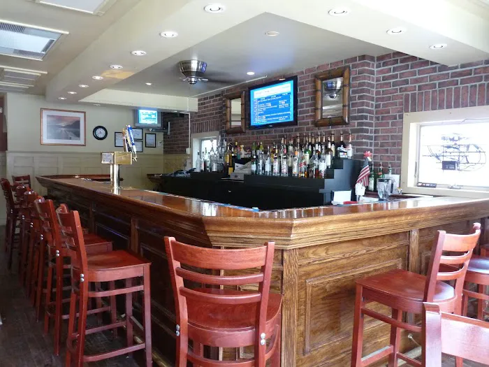 Brookside Tavern Picture 7