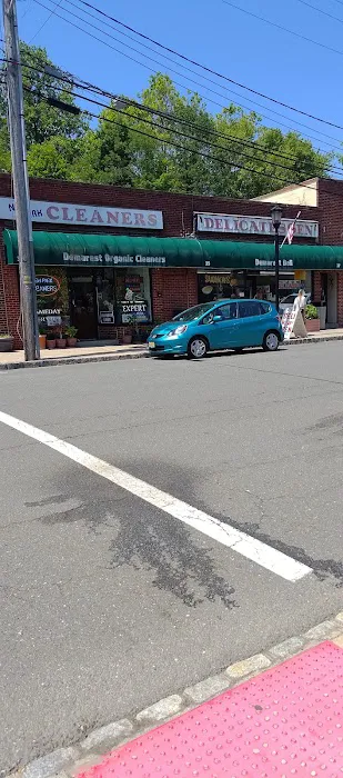 Demarest Deli Picture 3