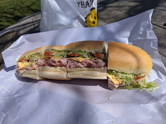 Demarest Deli Picture 7