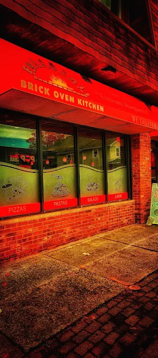Foschini's Brick Oven Kitchen Picture 6