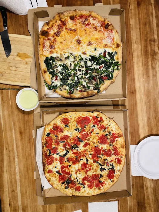 Alessandro's Trattoria E Pizzeria Picture 3