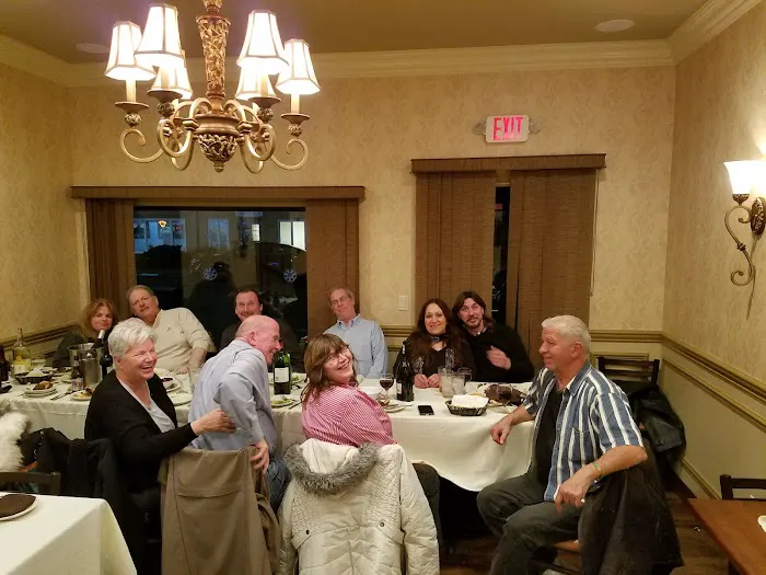 Alessandro's Trattoria E Pizzeria Picture 9