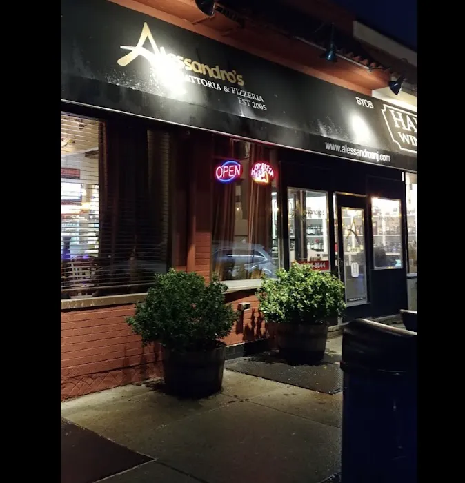 Alessandro's Trattoria E Pizzeria Picture 5