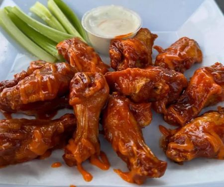 Qb's Bar and Grill
