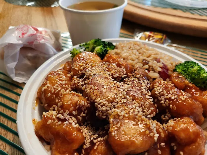Lantern Chinese Take Out Picture 10