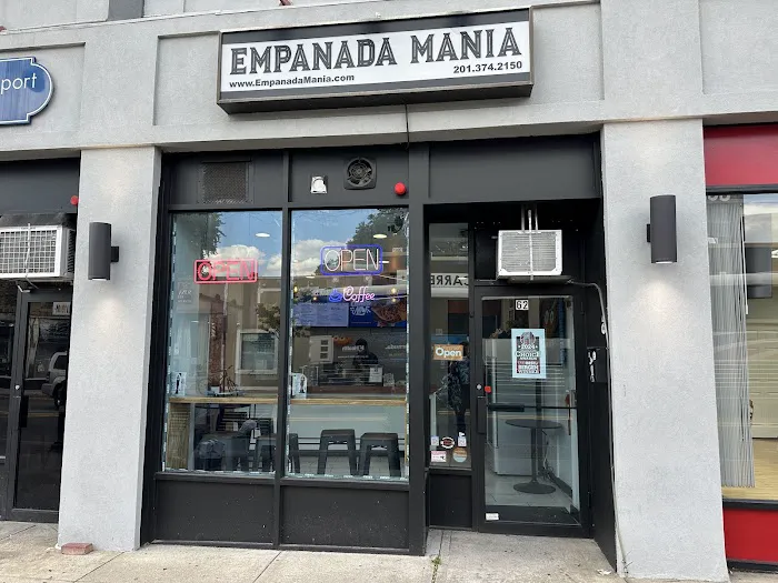 Empanada Mania Picture 1