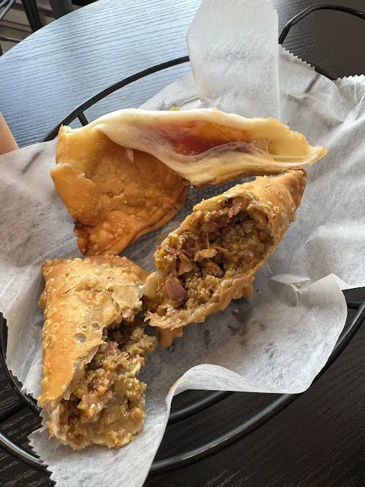Empanada Mania Picture 10