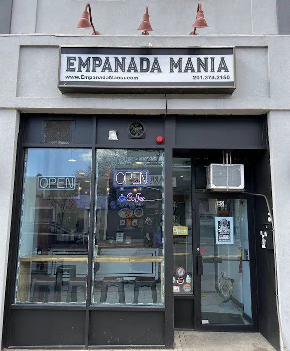 Empanada Mania Picture 8