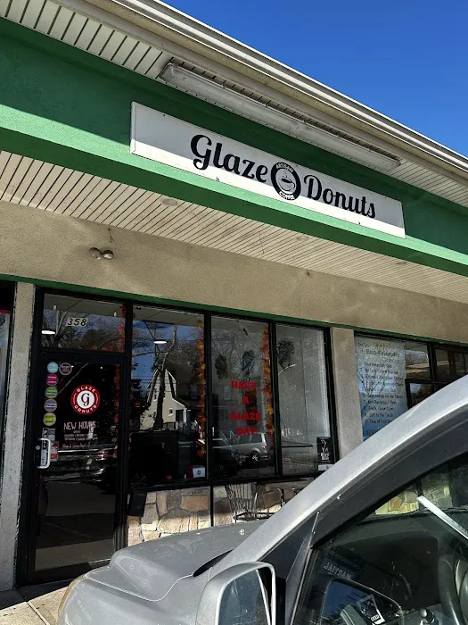 Glaze Donuts - New Milford Picture 6