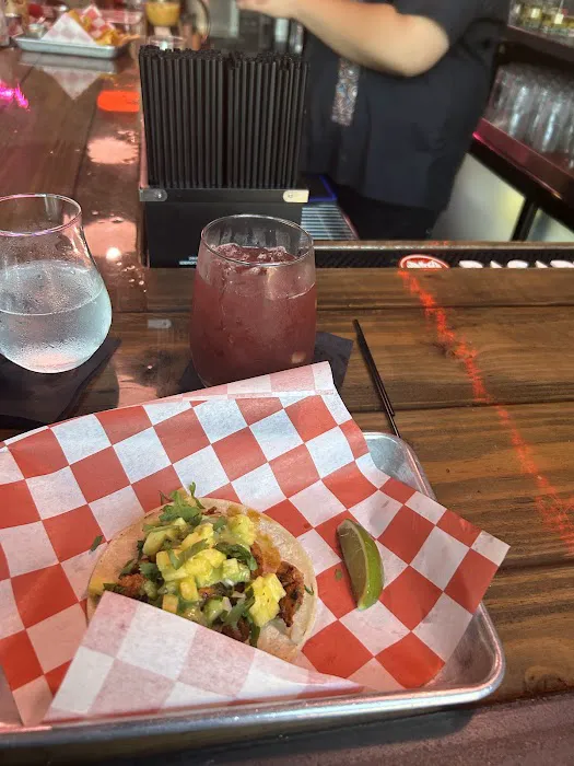 POP Taco & Bar Picture 6