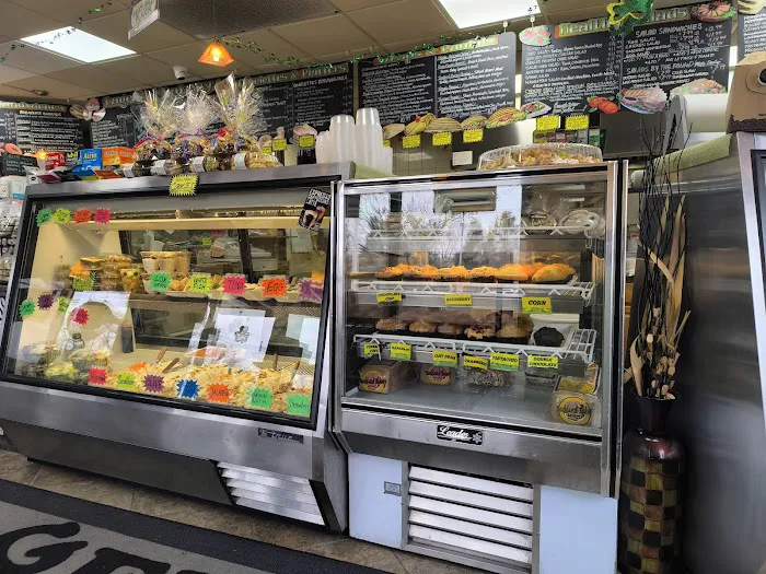 Paramus Bagels & Deli Picture 3