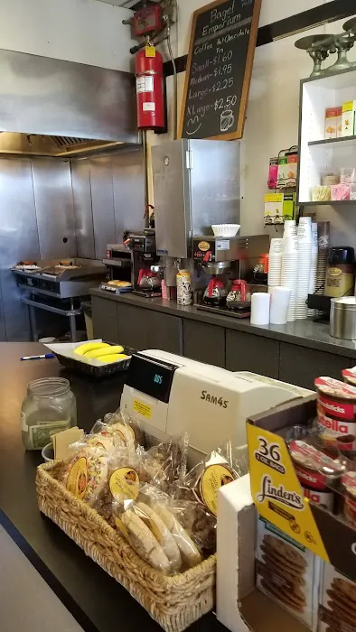 Bagel Emporium Picture 8