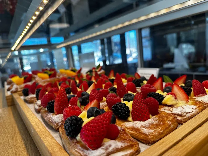 Paris Baguette Picture 6