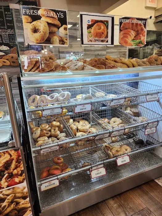 Goldberg's Famous Bagels Picture 9