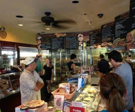 Ronnie's Hot Bagels Hillsdale