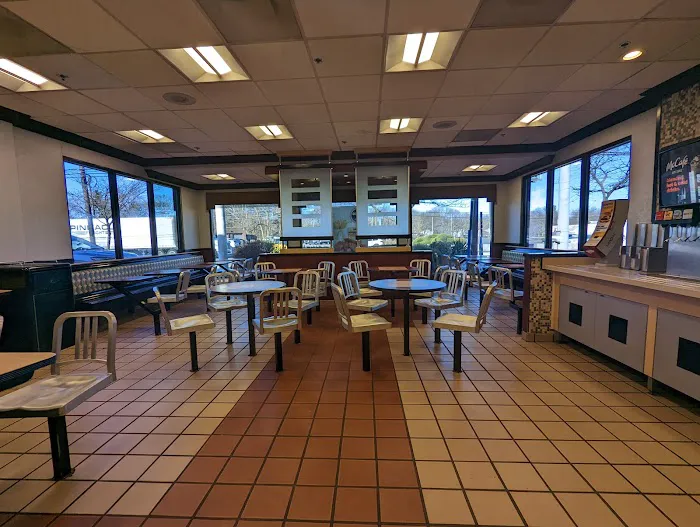 McDonald's Picture 9