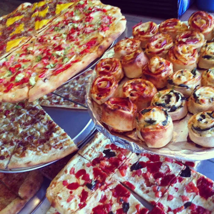 Lisa's Pizza Picture 4