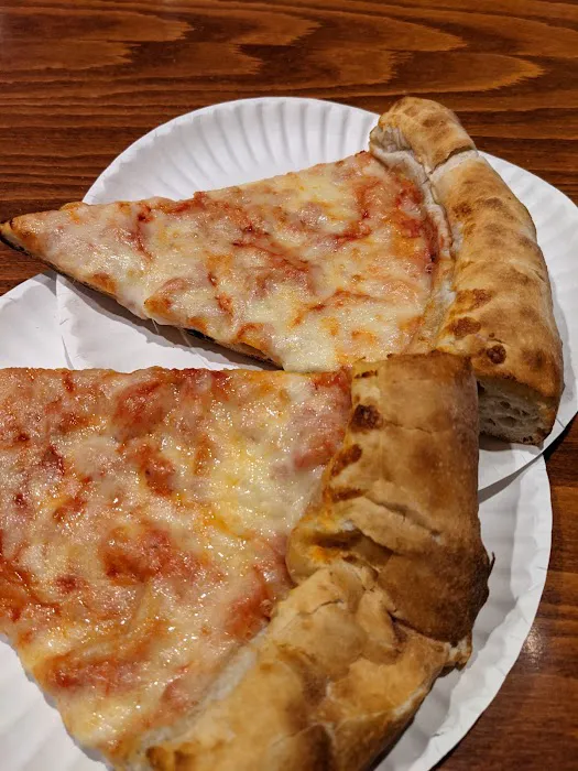 Lisa's Pizza Picture 5