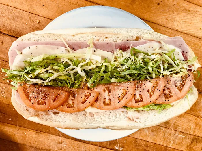 Lisa's Pizza Picture 3