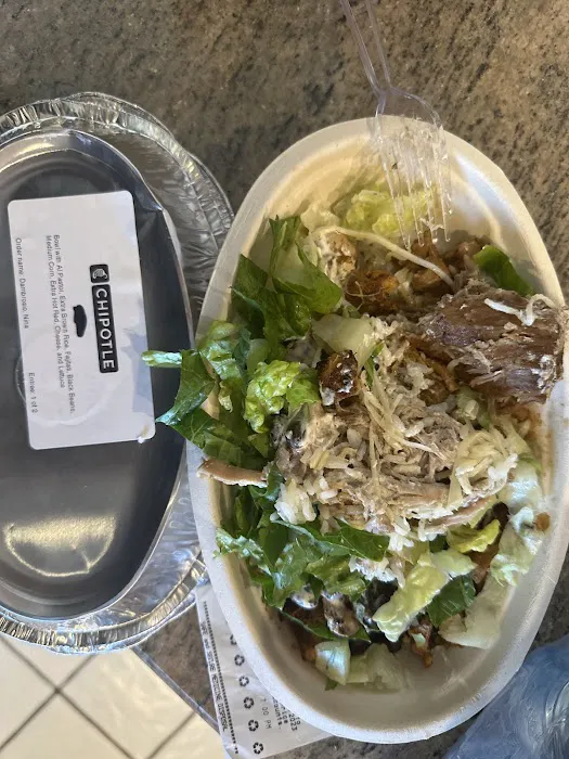 Chipotle Mexican Grill Picture 2