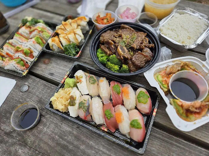 Bop N Sushi Picture 4