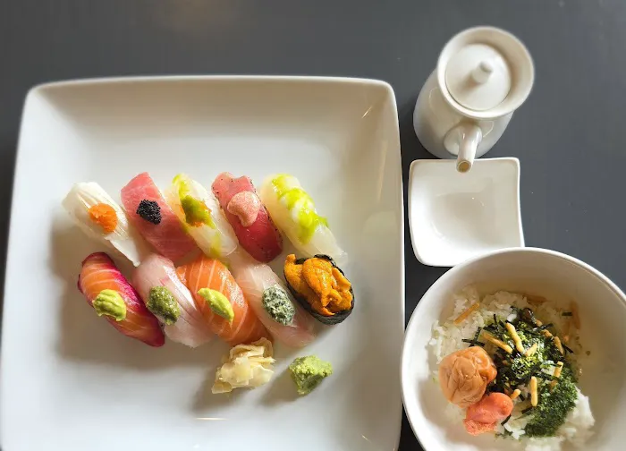 Bop N Sushi Picture 8
