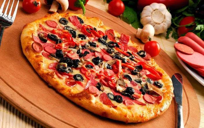 Savino’s Pizza Picture 2