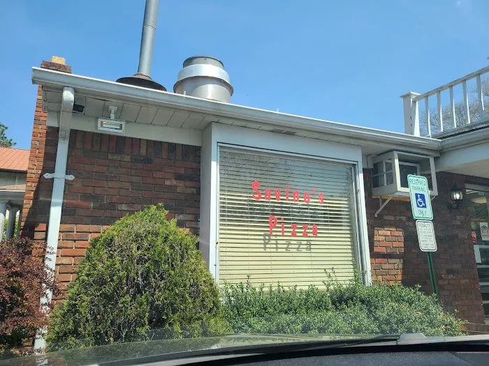 Savino’s Pizza Picture 3