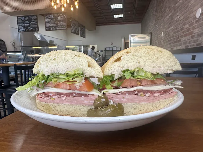 Luciano's Pizzeria & Baked Goods Picture 8