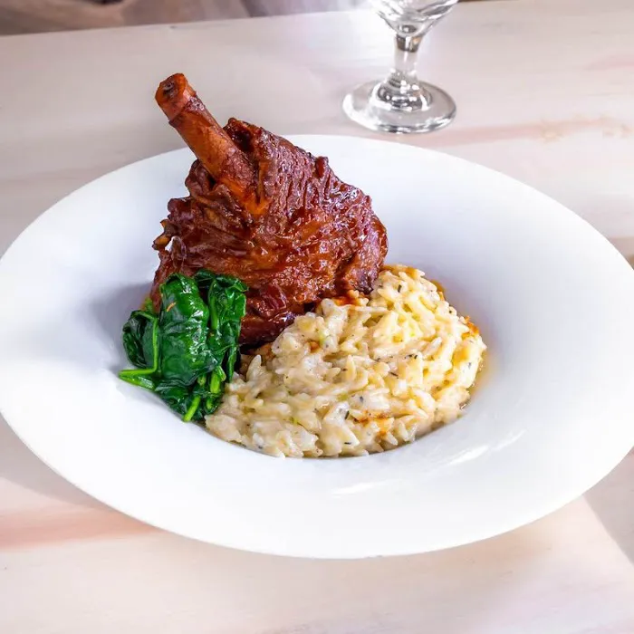 Mezza Mediterranean Picture 8