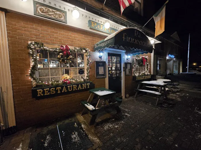 P.J. Finnegan's Picture 4