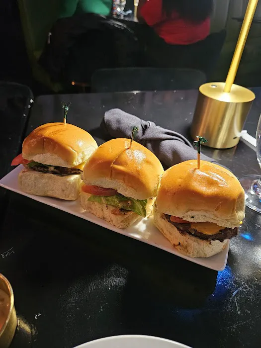 Vybez Restaurant and Lounge Picture 5