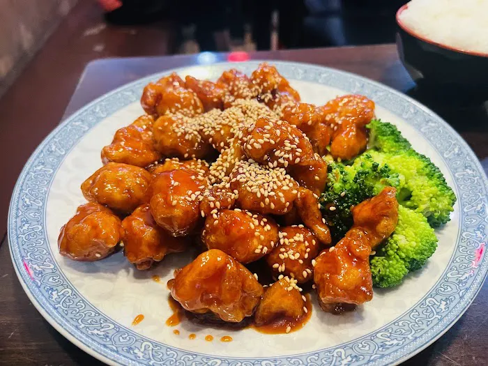 Tasty House Chinese / Hungry Crab Cajun Seafood Picture 1